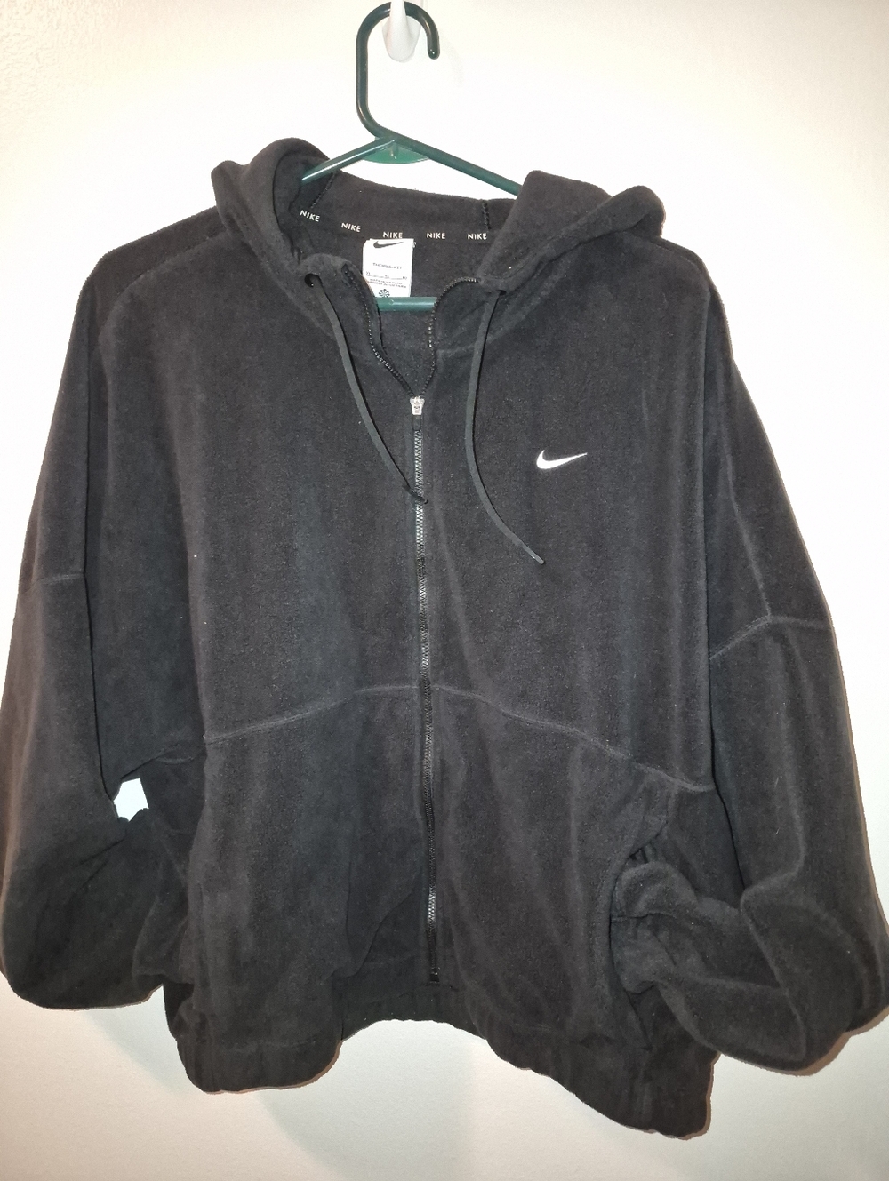 Nike Black Therma-FIT Cropped Fleece Jacket with White Logo